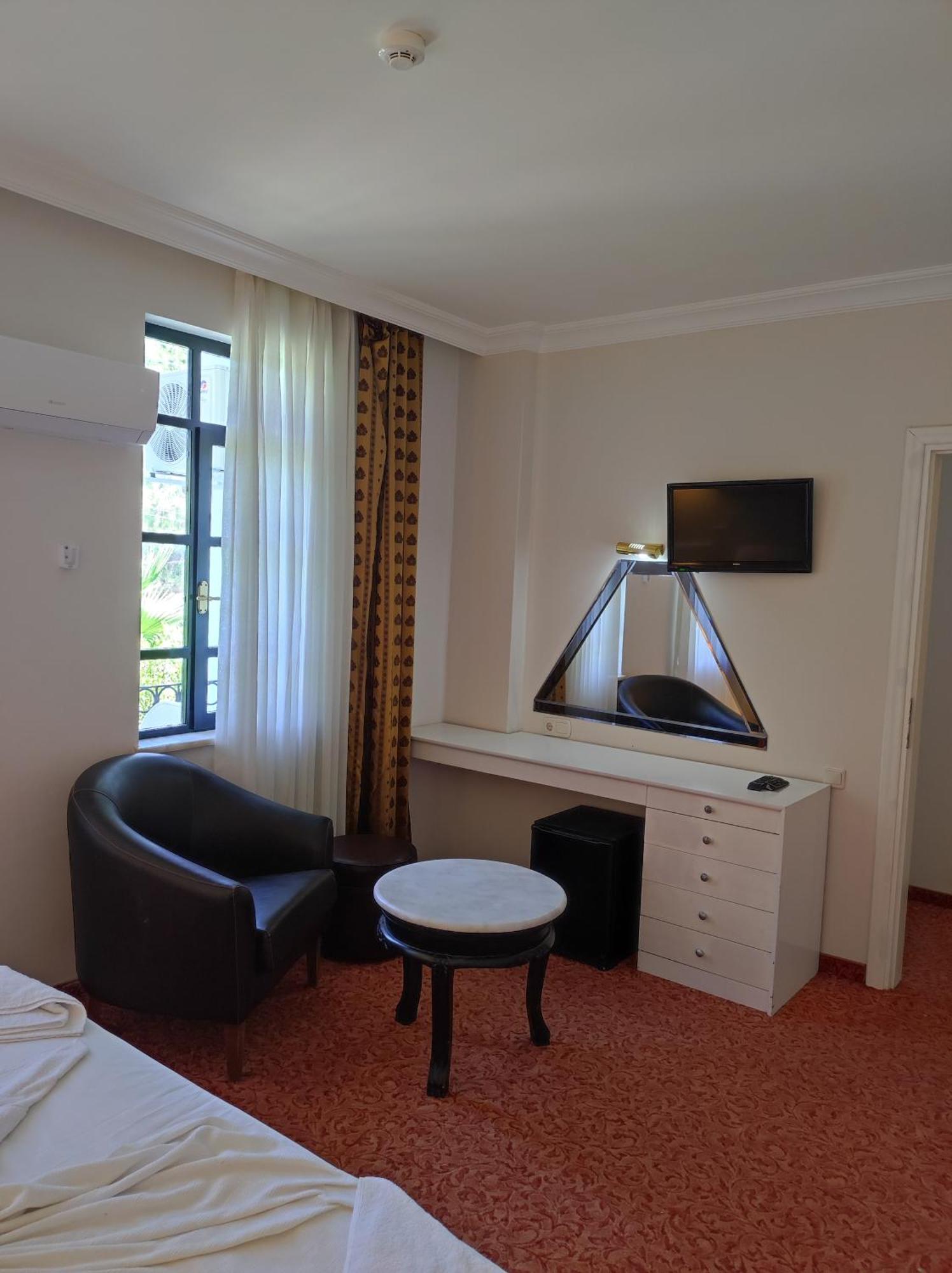Green Valley Boutique Hotel & Spa Restourant Анталия Екстериор снимка